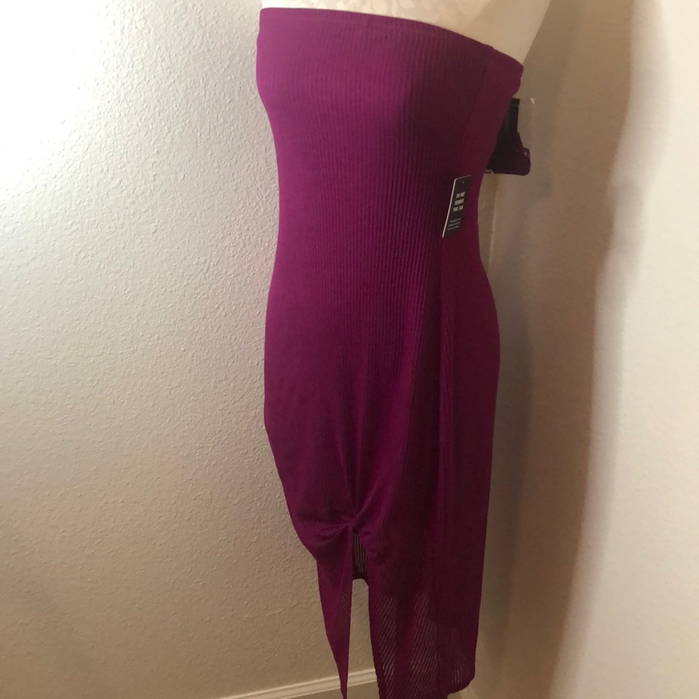 Sleeveless high low magenta dress
